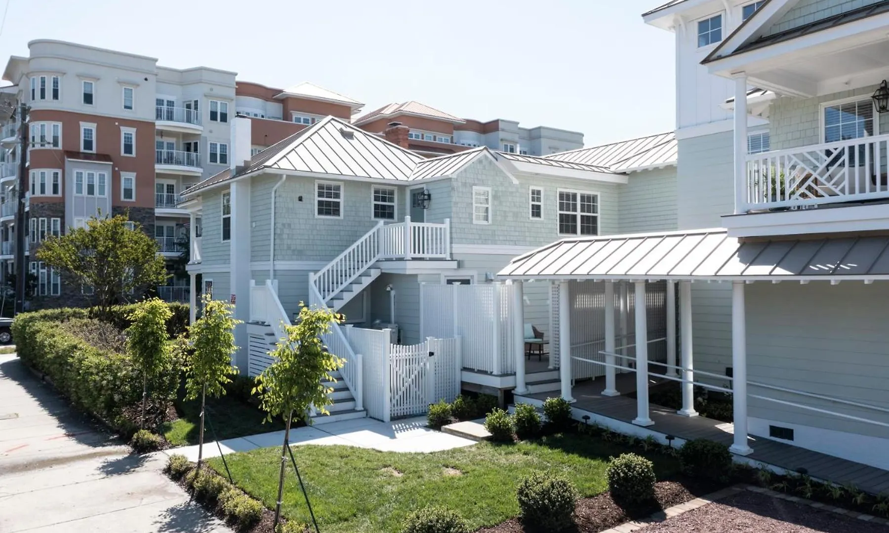 The Waverly 100 Inn At Old Beach Virginia Beach